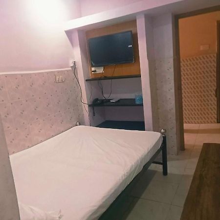 Spot On Sri Krish Hotel 韦洛尔 外观 照片