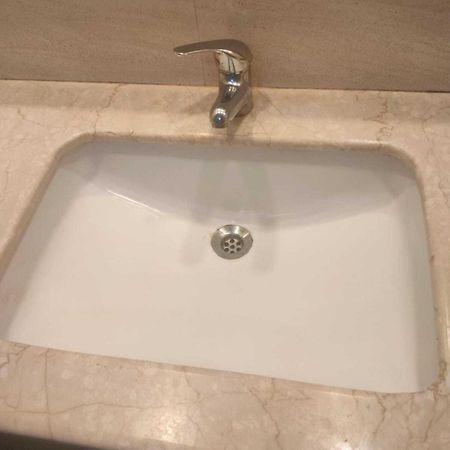 Spot On Sri Krish Hotel 韦洛尔 外观 照片